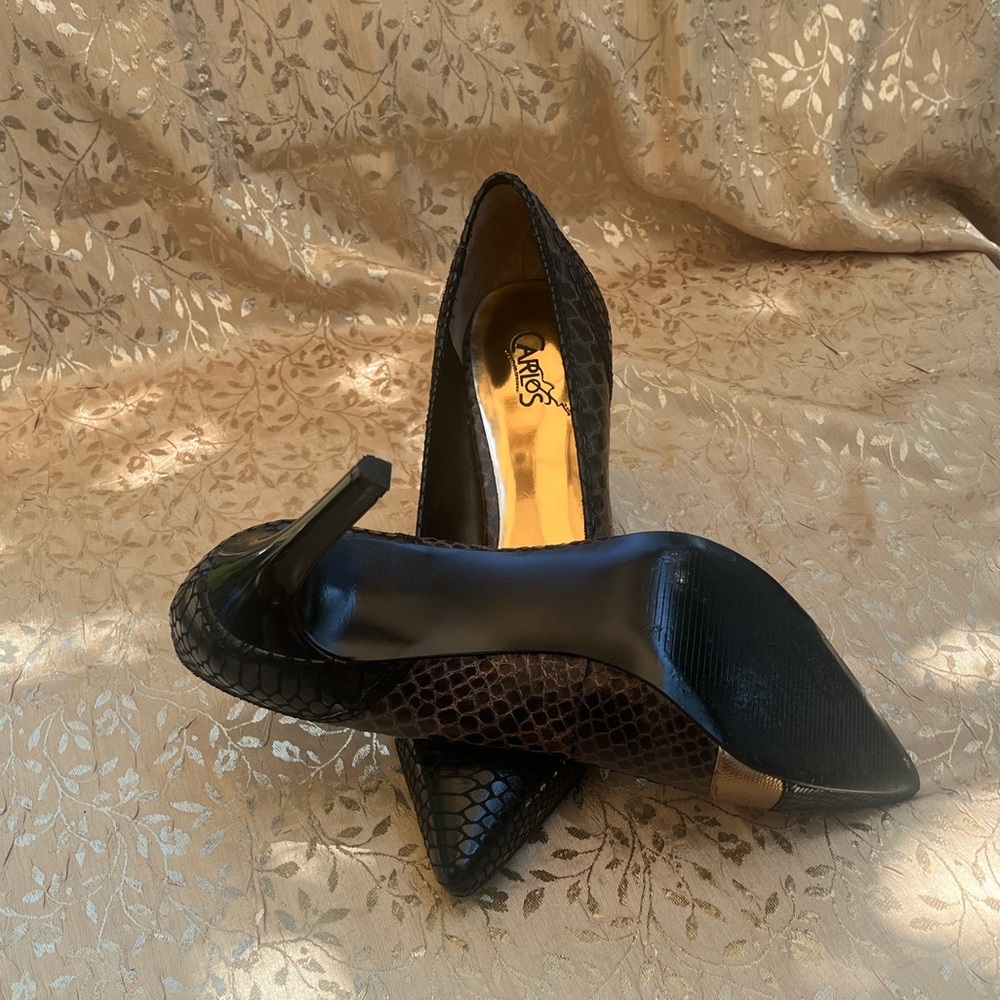Carlos Santana Size 7.5 Black with Gold Stilettos - Picture 10 of 10